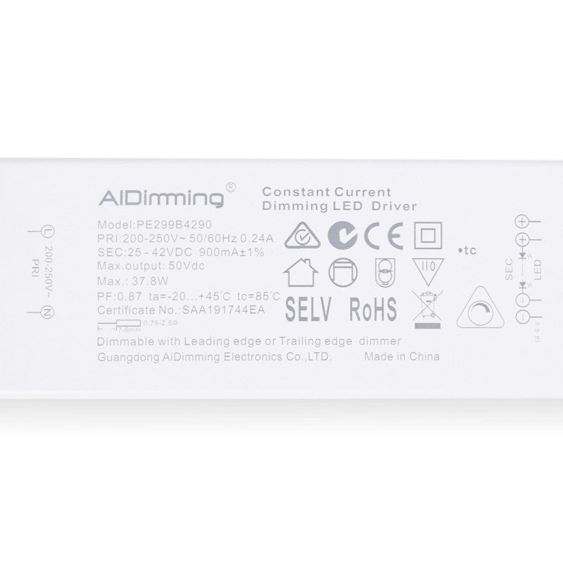 Controlador regulable TRIAC 25-42 V CC - 900 mA - 37 W