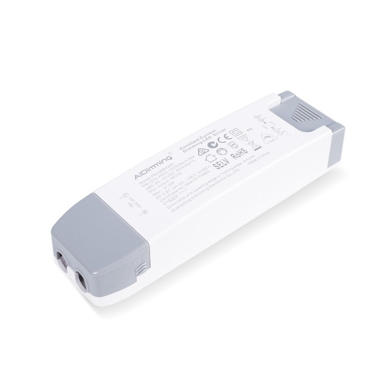 Controlador regulable TRIAC 25-42 V CC - 900 mA - 37 W