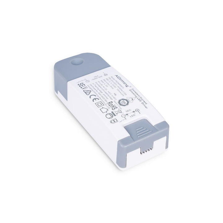 Controlador LED regulable por TRIAC 2-6 V CC - 700 mA - 4,2 W