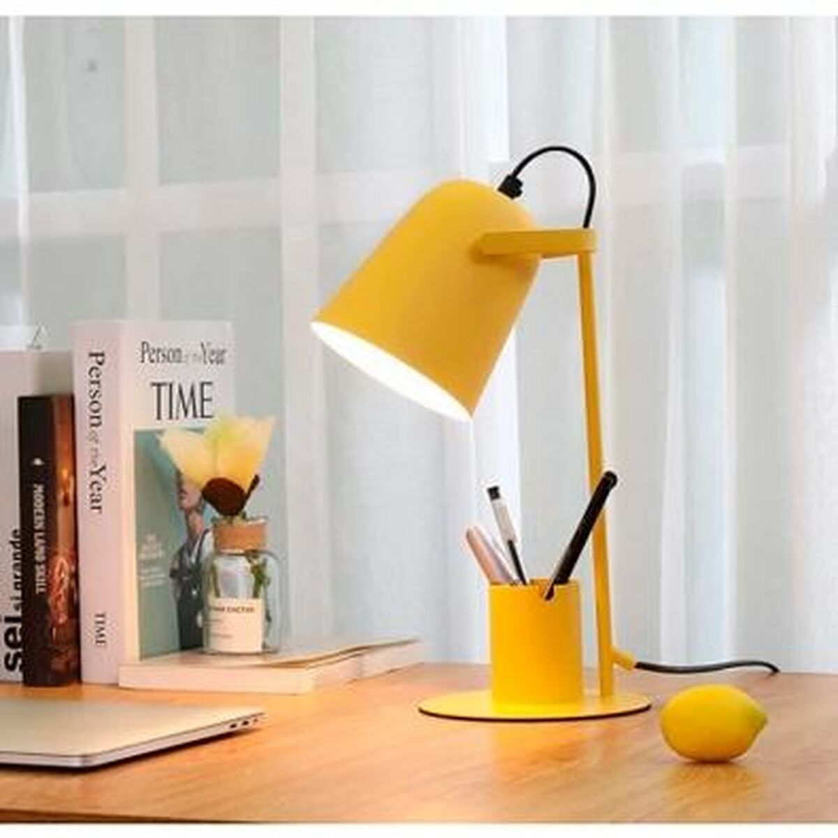 Lampe de bureau moderne