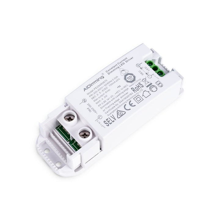 Controlador LED regulable por TRIAC 2-6 V CC - 700 mA - 4,2 W